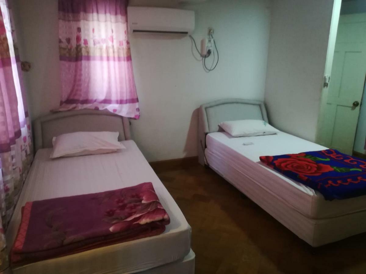 Lux Pillow Hostel Nyaung-U Ngoại thất bức ảnh